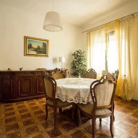 Adiacente A Nobel E Ormond, A Apartmán *